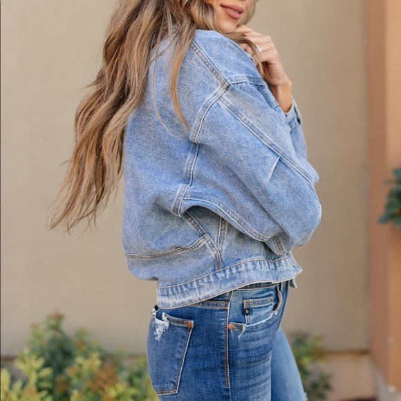 Every Season Oversized Denim Jacket - Picture 8 of 14
